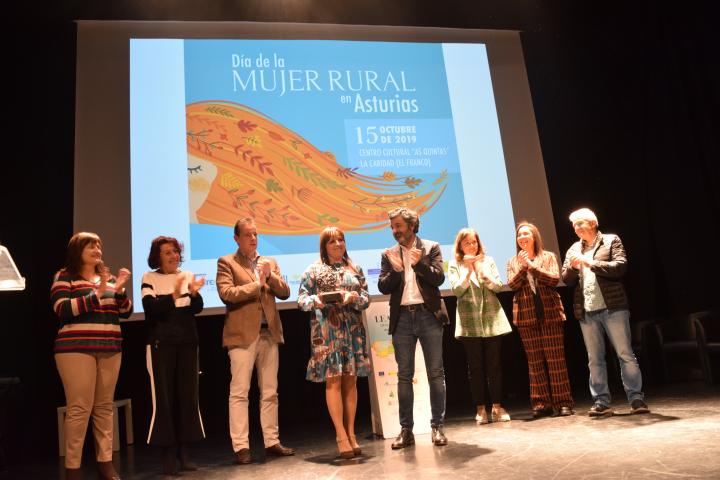 Las mujeres reivindican su espacio en el Día de la Mujer Rural Las mujeres reivindican su espacio en el Día de la Mujer Rural