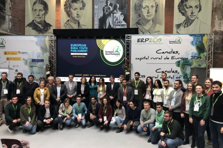 Los jóvenes europeos defienden en Candás quedarse en lo rural Los jóvenes europeos defienden en Candás quedarse en lo rural